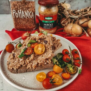Veganská škvarková pomazánka